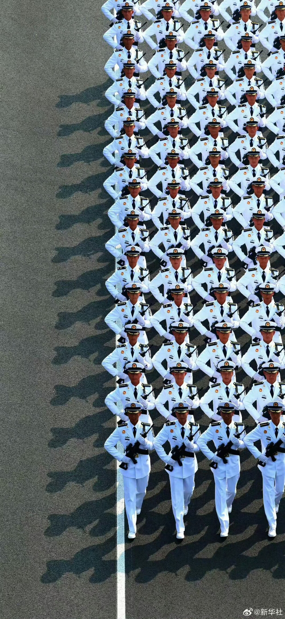 同志，手机该红起来了