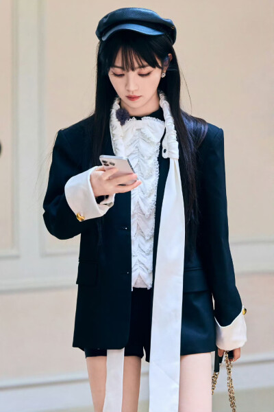 田曦薇
