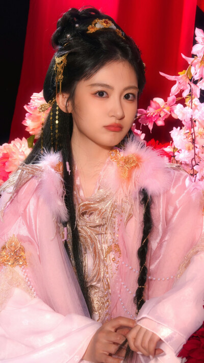 王雅佳