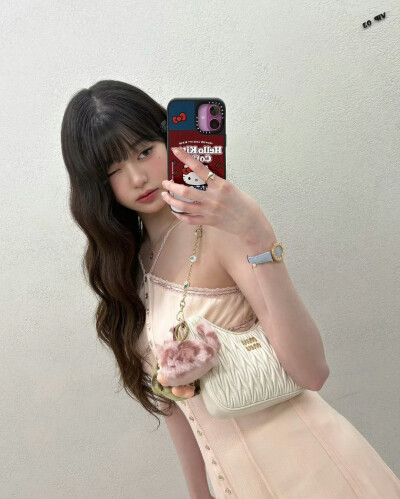 张元英