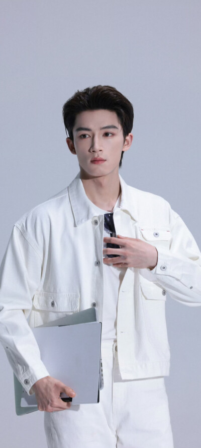 王星越