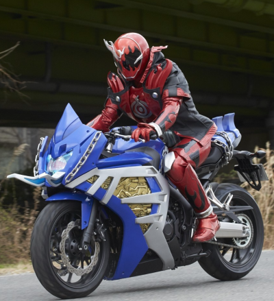 假面骑士灵骑，斗魂。机械胡迪尼。(侵权删)