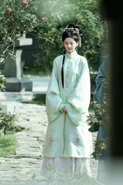 表妹万福 甄嘉芙