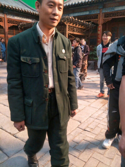 张译《光荣时代》郑朝阳