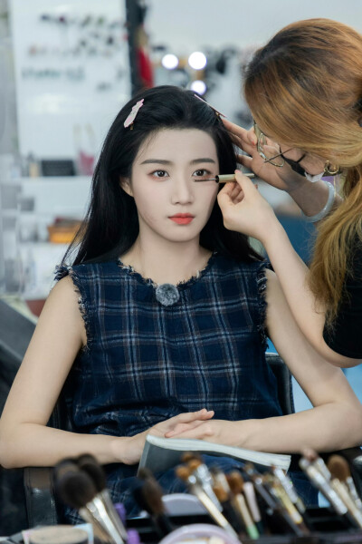 卢昱晓