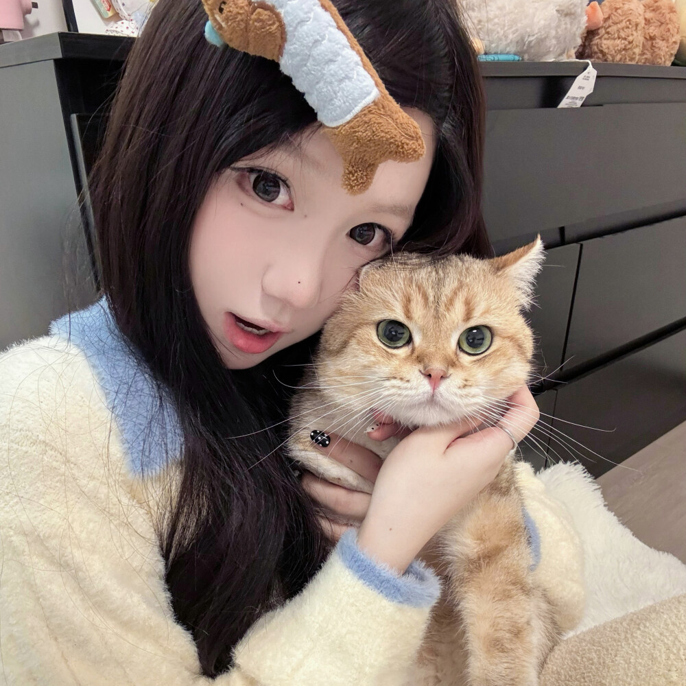 小红书：601657077