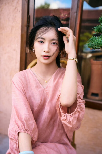 张雅钦