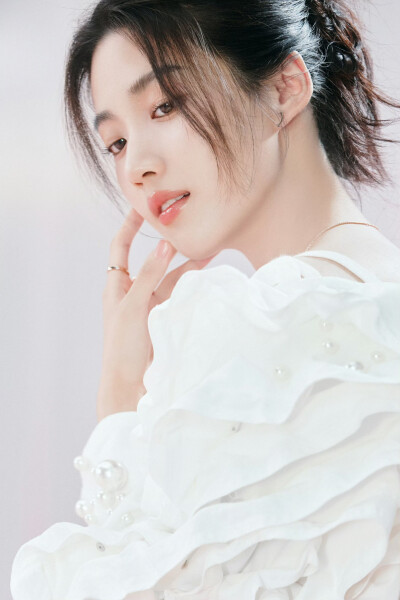 卢昱晓