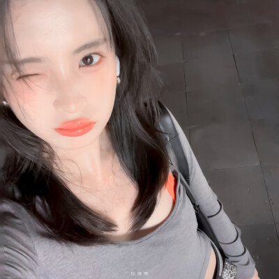 ☁︎⋆ ☾ 