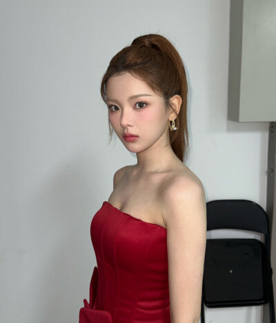 杨超越