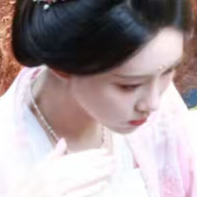 谁言之凿凿报春心