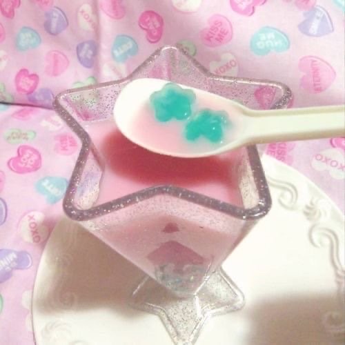 (￣ω￣)