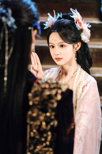 胭脂扣君心 冷清秋