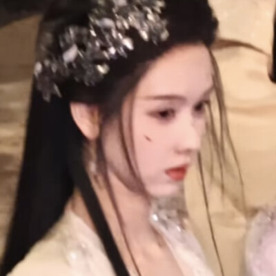 陈都灵