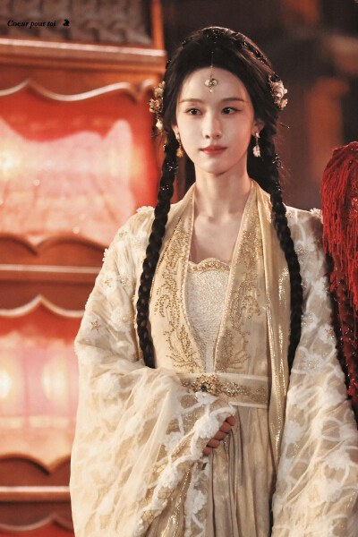 陈都灵