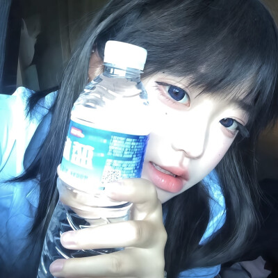 没人愿意无条件承受你的刀子嘴 还要揣摩你的豆腐心