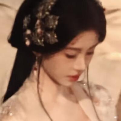 鞠婧祎