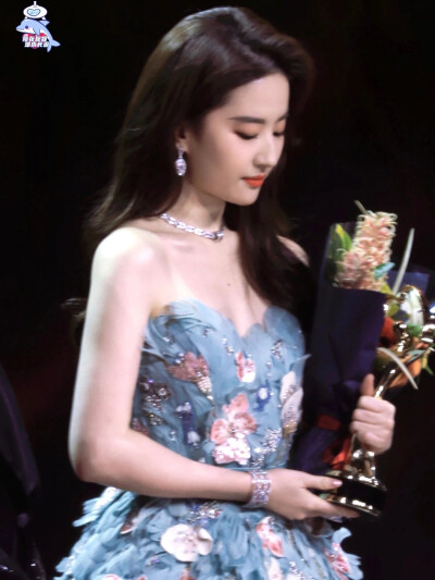 刘亦菲