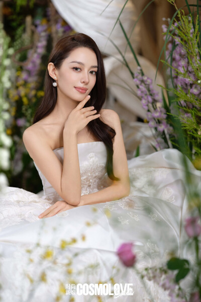 吉娜爱丽丝