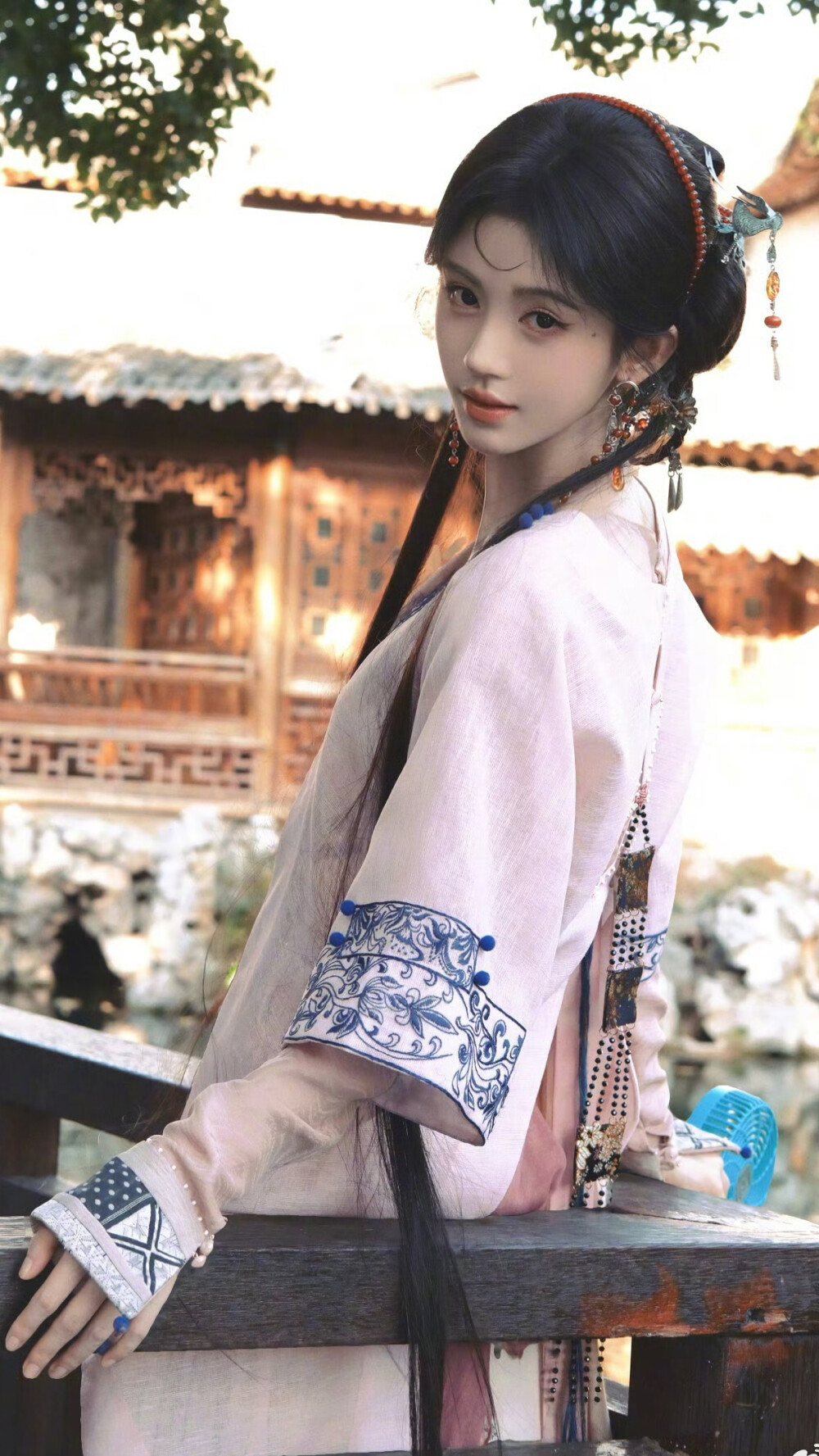 来战 阿黛 鞠婧祎