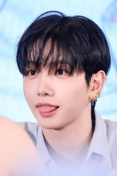 明宰铉boynext