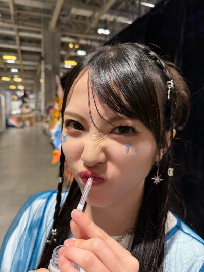 在澳门演出的结那