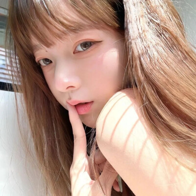 权威女头