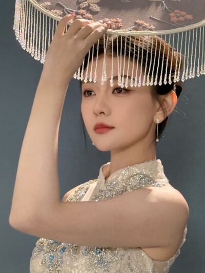 梁洁