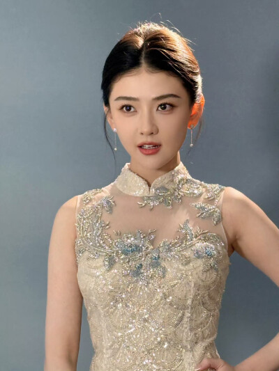 梁洁