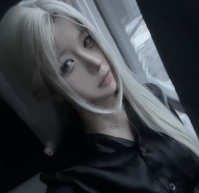 忧郁感女头
