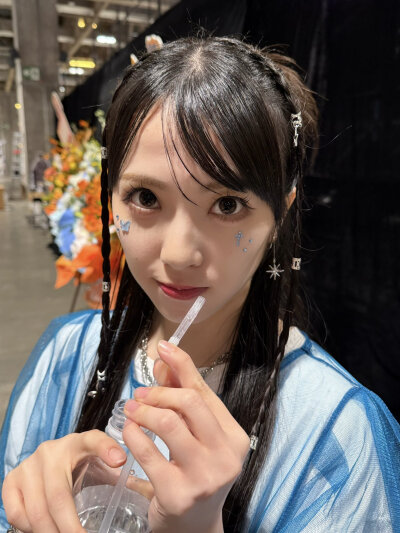 在澳门演出的结那
