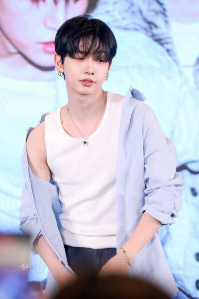 明宰铉boynext