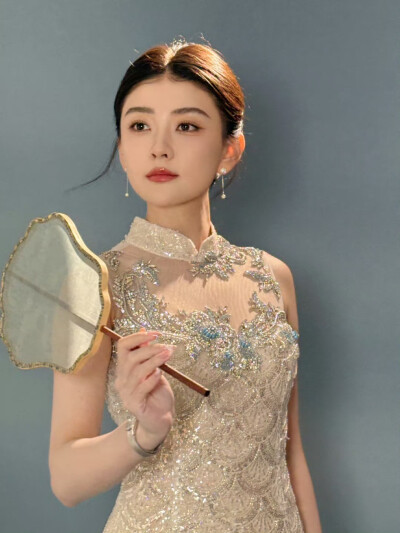 梁洁