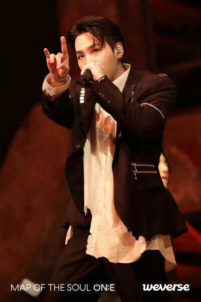 250907
BTS MAP OF THE SOUL ON:E CONCERT Official Photoweverse更新玧其相关