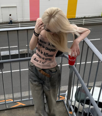 风格真人女头