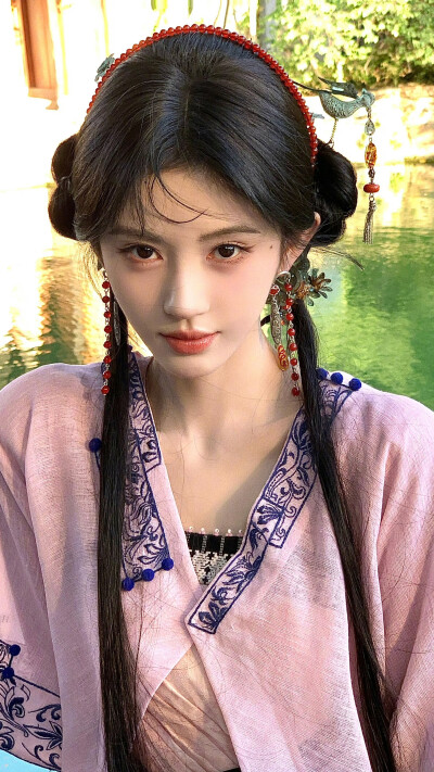 来战 阿黛 鞠婧祎