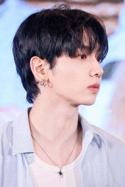 明宰铉boynext