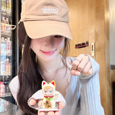 女头
二传头像注明出处