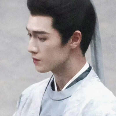 明月薄之