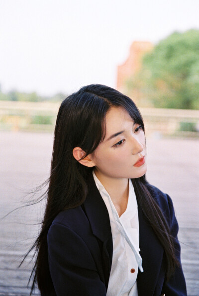 蒋依依