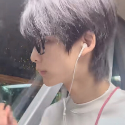 这样的贝斯手