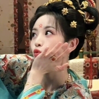 小猫自拍
