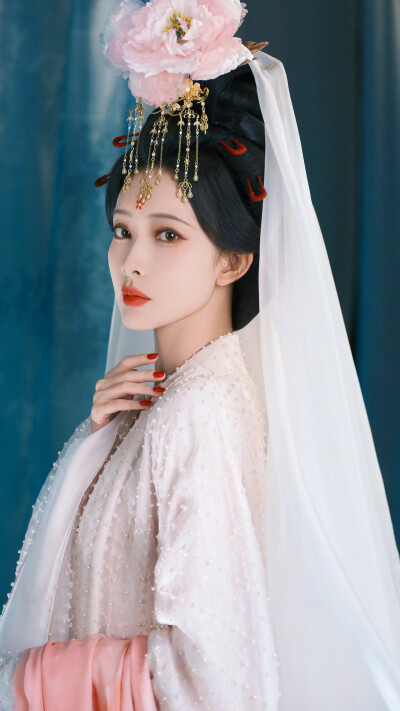 尚公主 暮晚摇 孟子义