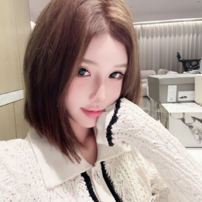 女头
二传头像注明出处