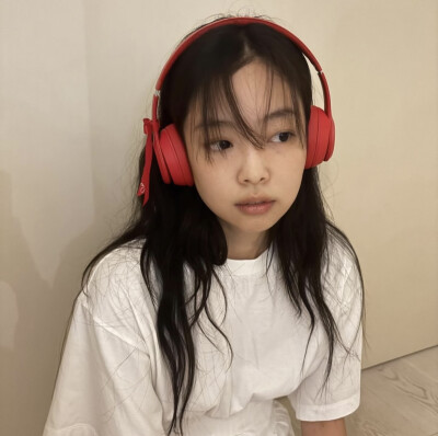 妮