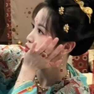 小猫自拍