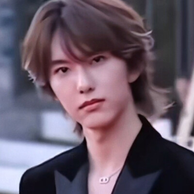 又见黑西装