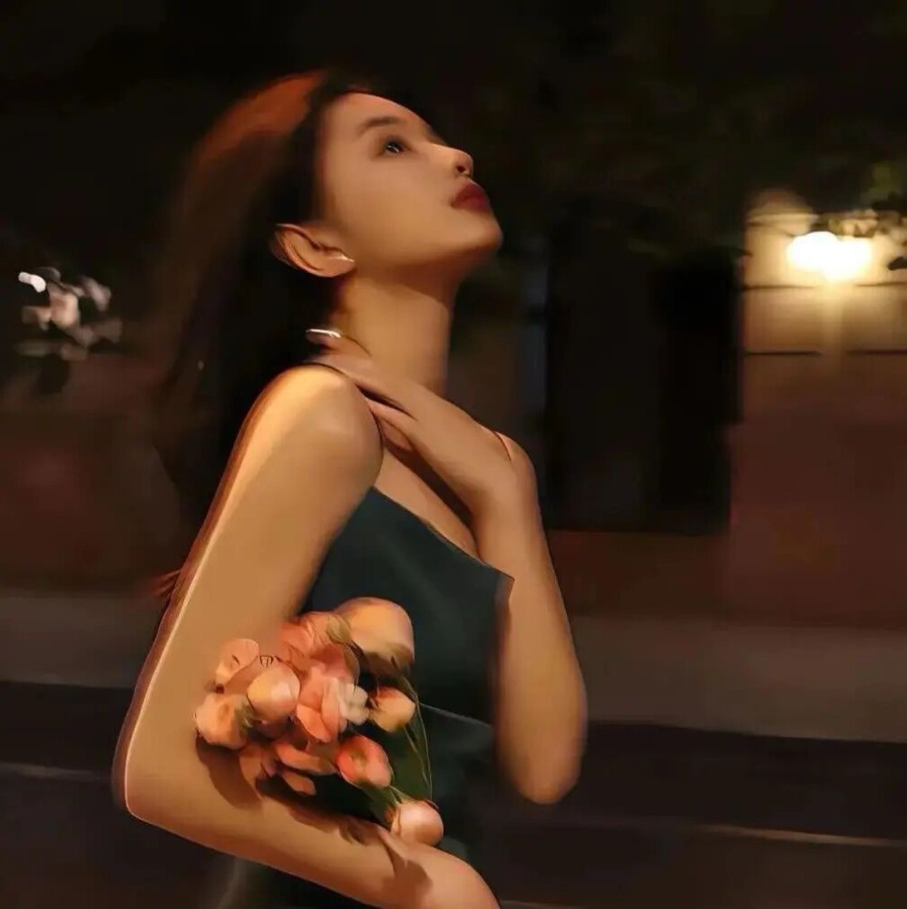 头像
VX:柠檬头像社（侵删）