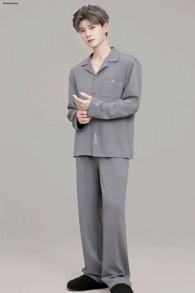 任嘉伦