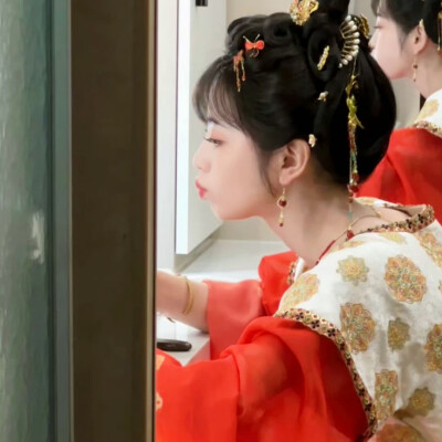 田曦薇